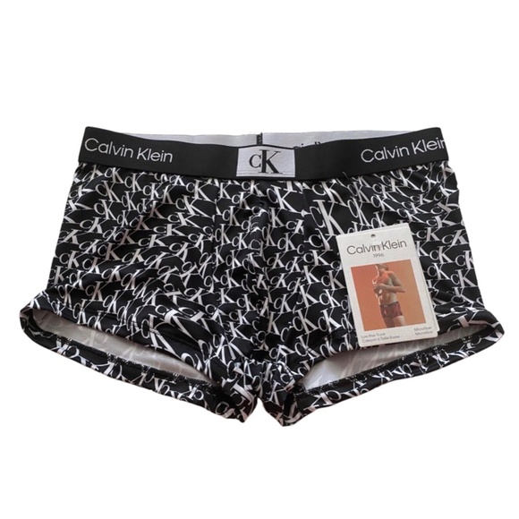 Calvin Klein Low Rise Trunk Underwear Microfiber Black Logo Band 1996 XL - Picture 1 of 2